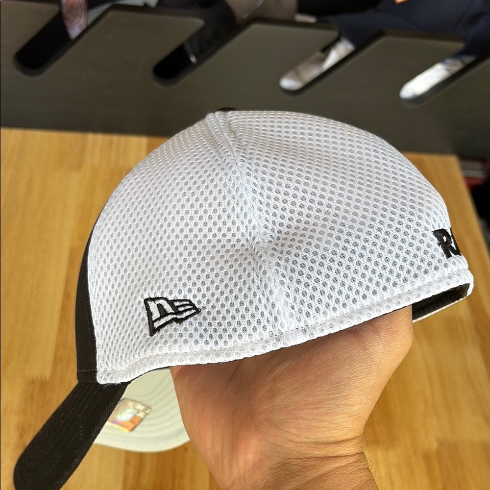 Raiders Black and White Cap - Picture 4 of 8